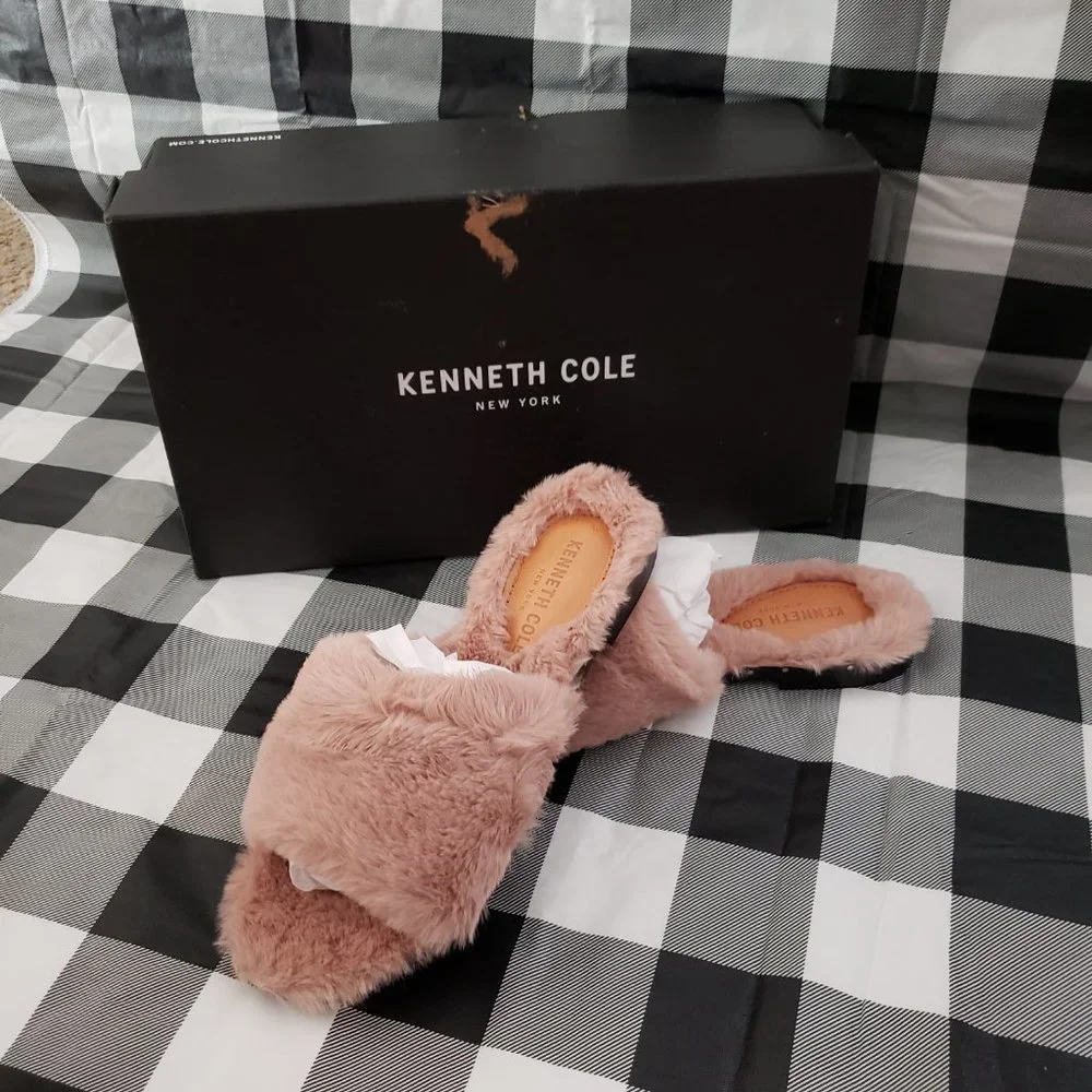 Kenneth Cole Women's Peggy Fuzzy Slippers - Picture 1 of 10